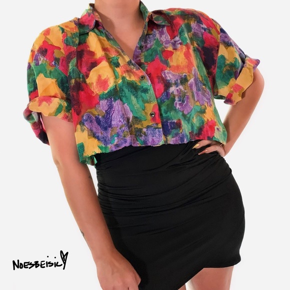 Vintage Tops - ¡¡💕2/$20!! Basic Editions Silk Crop Top